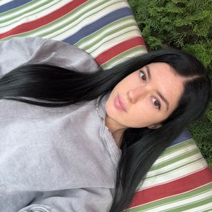 Model - HelenaPretty bigboobs