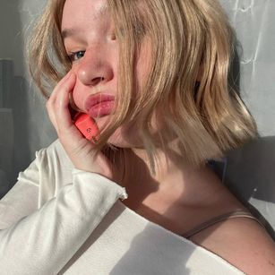 Model - selenamoon dildo