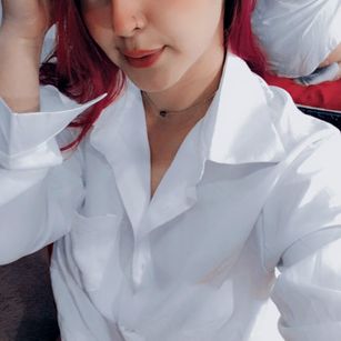 Model - kiim_katta1 smoke