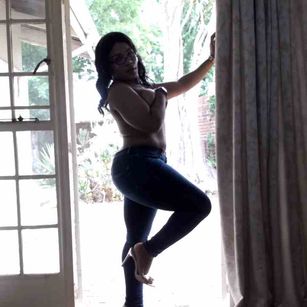 Model - ExoticLola SexyGoddess