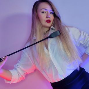 Model - Jena Affectionate Mistress domination