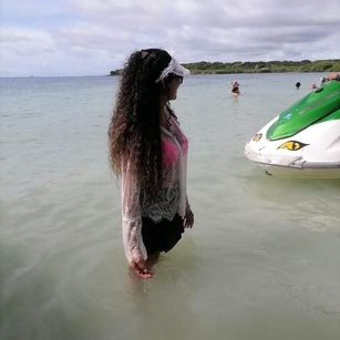 Model - petite_schoolgirl toys