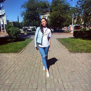 Model - Liana_Little 3