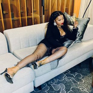 Model - GoddessCocaina feet