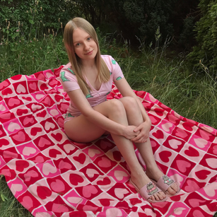 Model - Nancy femdom