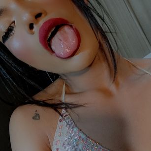 Model - Kitty Queen anal