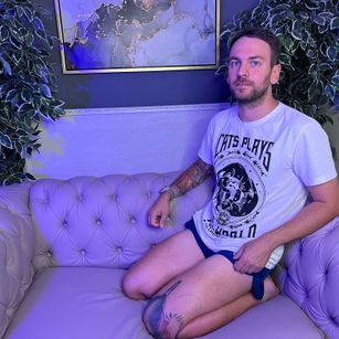 Model - Miron tattoo