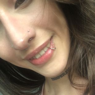 Model - Your Melody brat