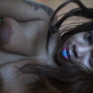 Model - Miss Potts shaved