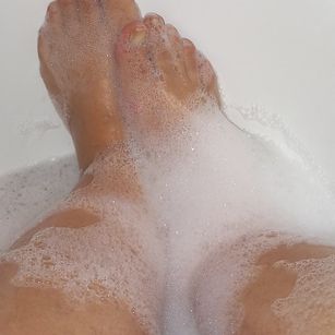 Model - Mistress Maya36 joi