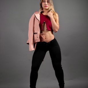 Model - Natalia leon latina