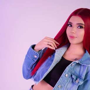 Model - EmmaWightt toys