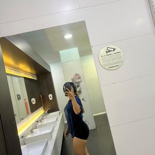 Model - eimy divertida