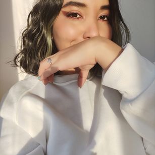 Model - LucianaCapisce curvy