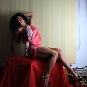 Model - sweetmuscle00  joi