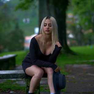 Model - scarlett_queen joi