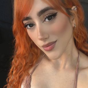 Model - AuroraFox smile