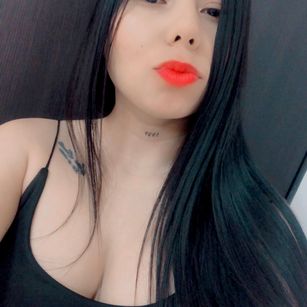 Model - Alicebecks pussy