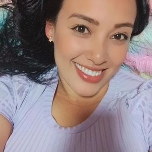 Model - Kat Harper hugetits