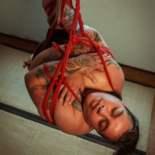 Model - LatinFatKinkyQueen fetish