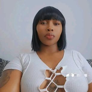 Model - CURVYCLOE29xx curvy