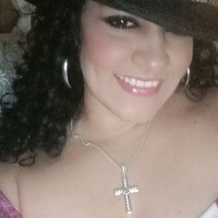 Model - AngelaLatinBB pretty