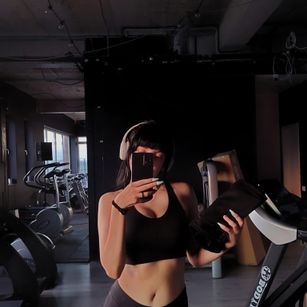 Model - BlairLevine anal