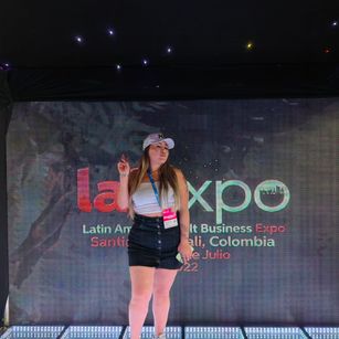 Model - Manuela Veelez BBW