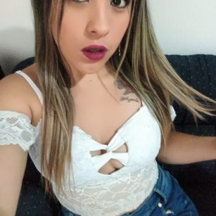 Model - Danielalondon HDwebcam