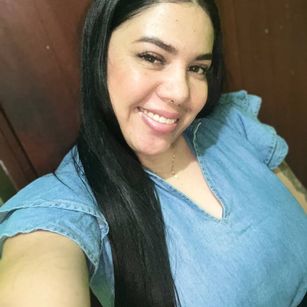 Model - dreabusty huge