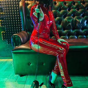 Model - LadyDomina blackmail