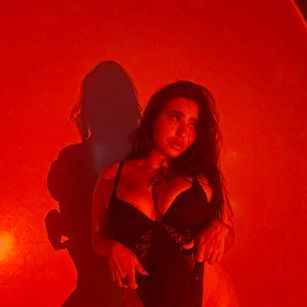 Model - coraline squirt