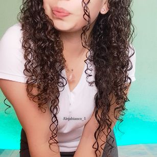 Model - Alejabianco_1 cameltoe