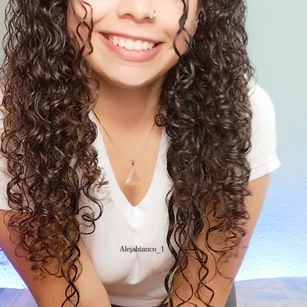 Model - Alejabianco_1 squirt