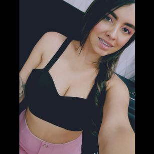 Model - valeria cruz natural