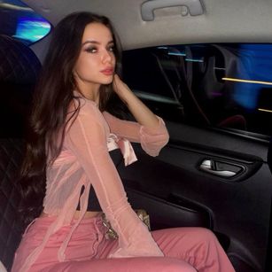 Model - togiveupurselfbb cei