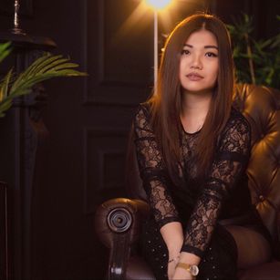 Model - BriannaMenson mature