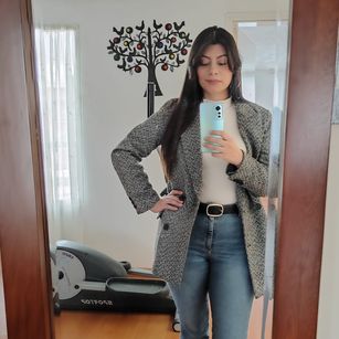 Model - Isa Bella spontaneous