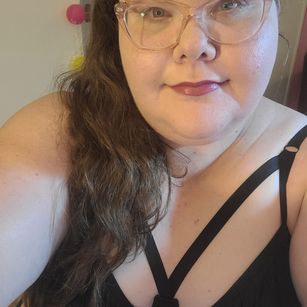 Model - Bea Winters machine