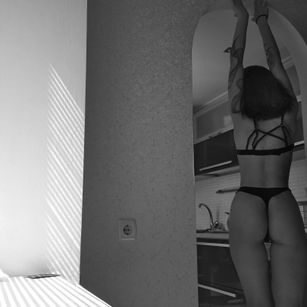 Model - Miss_Elizabath striptease