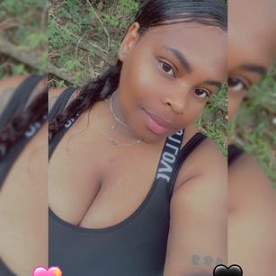 Model - AnnieHeys anal