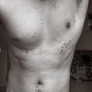 Model - Valentino Rivera consolador