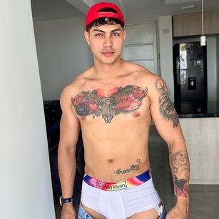 Model - Camilo Florez anal