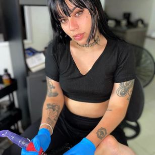 Model - Luana Marcielo latina