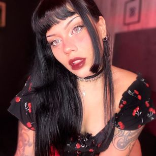 Model - Luana Marcielo bigass