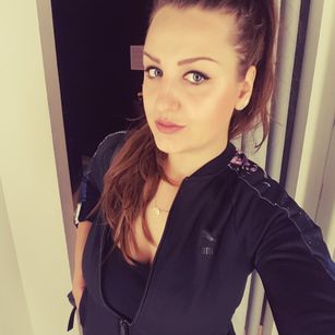 Model - MayaTrainor milf