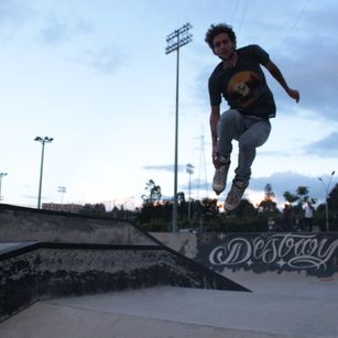 Model - Stive Colins latin