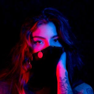 Model - Mysterious Rox latina