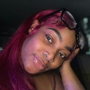 Model - pocahontasgrim strapon