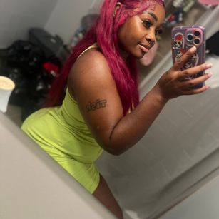 Model - pocahontasgrim squirt